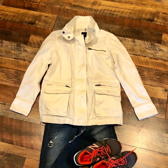GAP White Cargo Utility Jacket - Picture 2 of 7